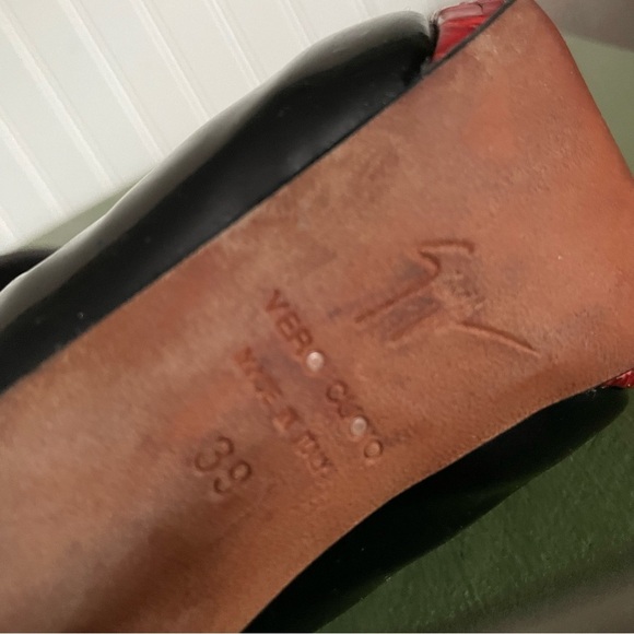 Giuseppe Zanotti Hidden Platform Stilettos in Black Patent Leather w Red *Italy* - Picture 5 of 16